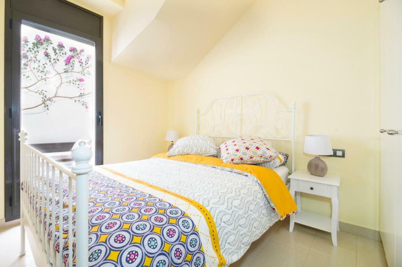 Heart Of Sitges Apartment Bagian luar foto