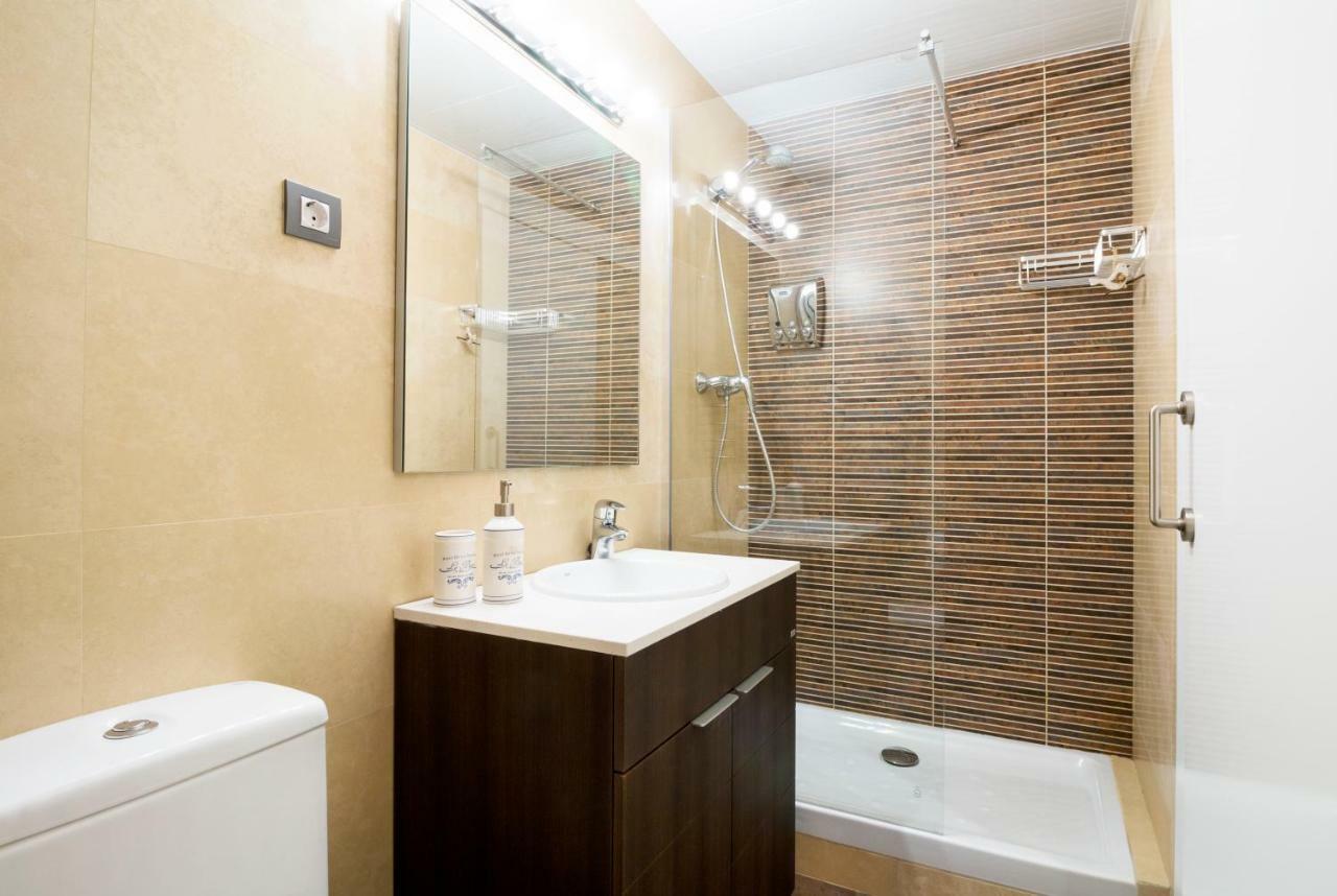 Heart Of Sitges Apartment Bagian luar foto