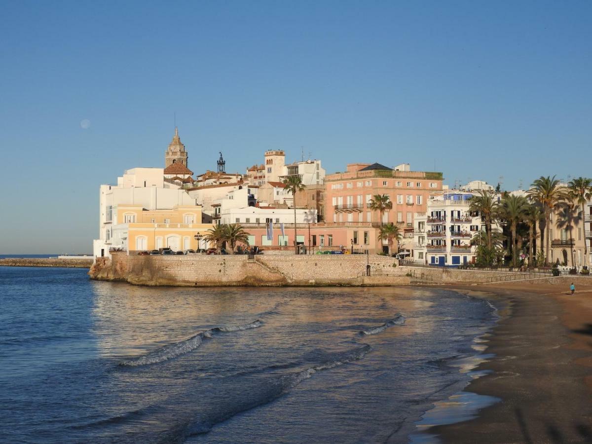 Heart Of Sitges Apartment Bagian luar foto