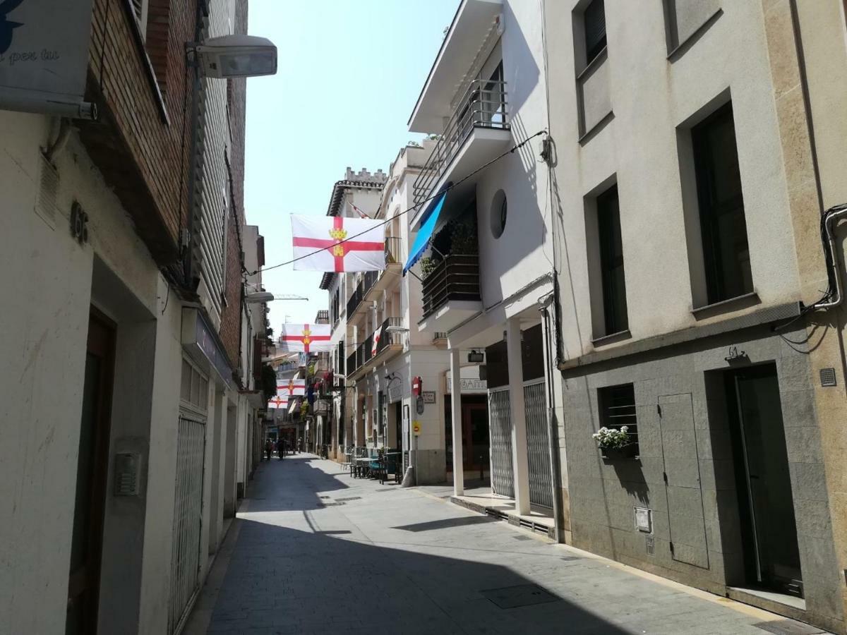 Heart Of Sitges Apartment Bagian luar foto